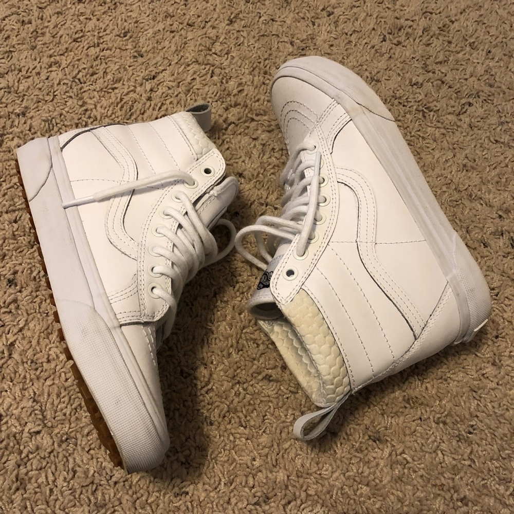 Vans SK8HI snow tread shoes